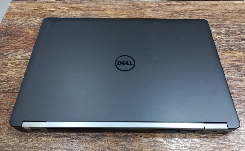 Dell latitude e5450 CORE i5 5th generation