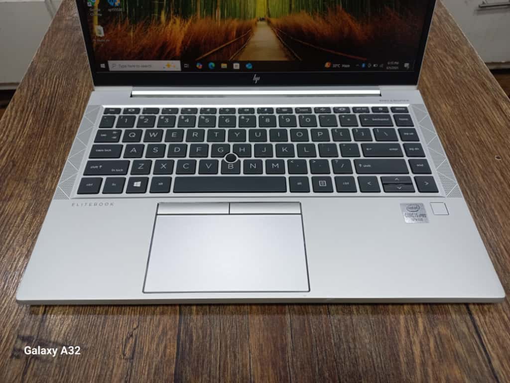 Hp elitbook 840 G7 CORE i5 10th generation