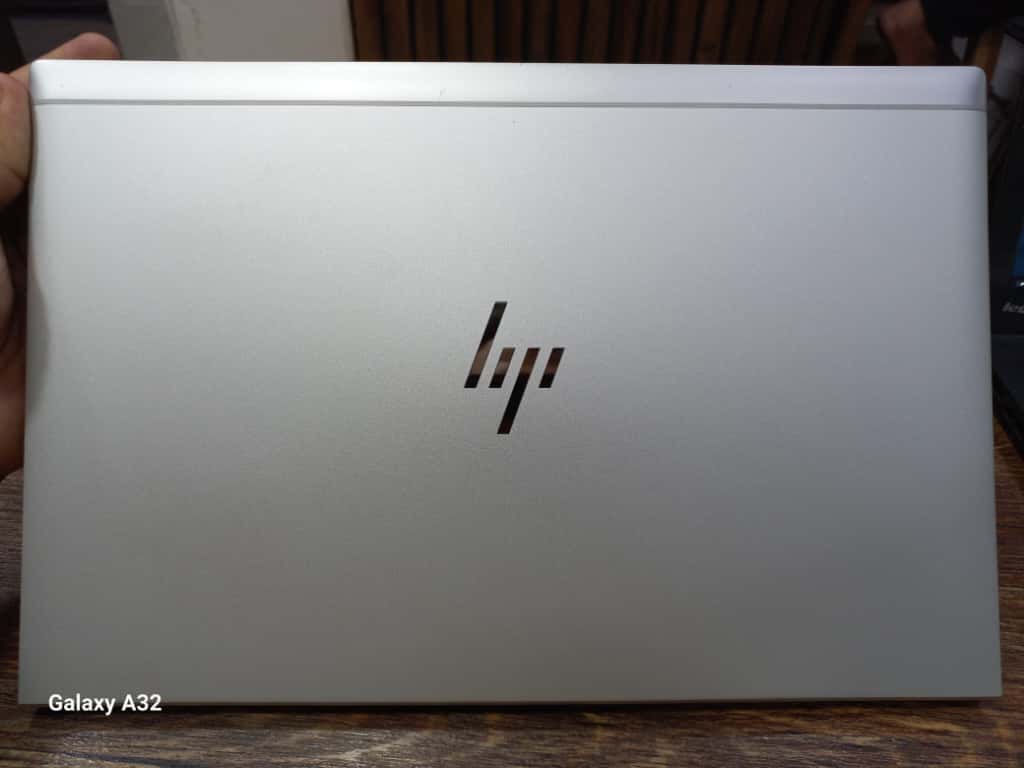 Hp elitbook 840 G7 CORE i5 10th generation
