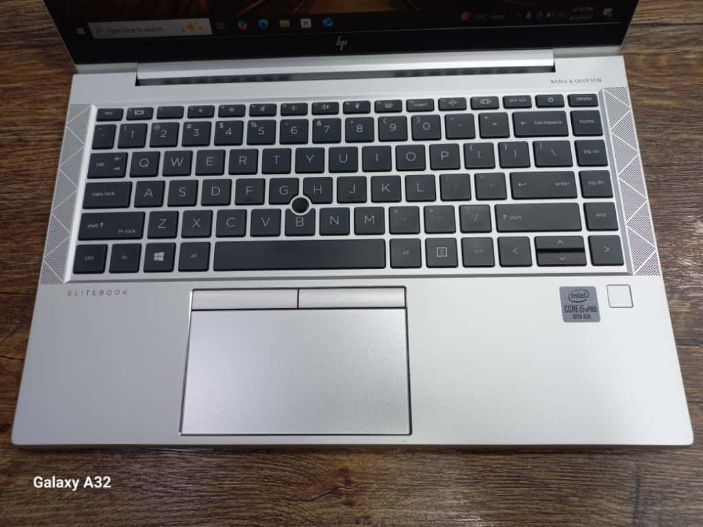 Hp elitbook 840 G7 CORE i5 10th generation