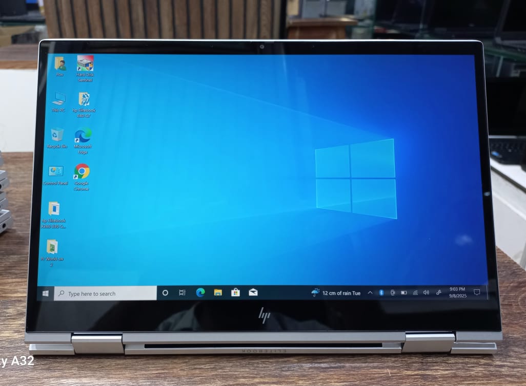 Hp elitbook x360 830 G7 CORE i5 10th generation